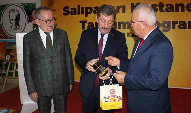 Salıpazarı'nda yüzde 72 kestane oranına sahip kestane balı tanıtıldı