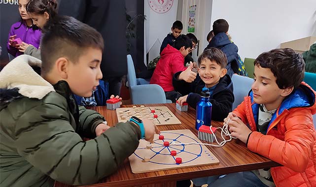 Salıpazarı Belediyesi'nden çocuklara öğrenirken eğlendiren sergi
