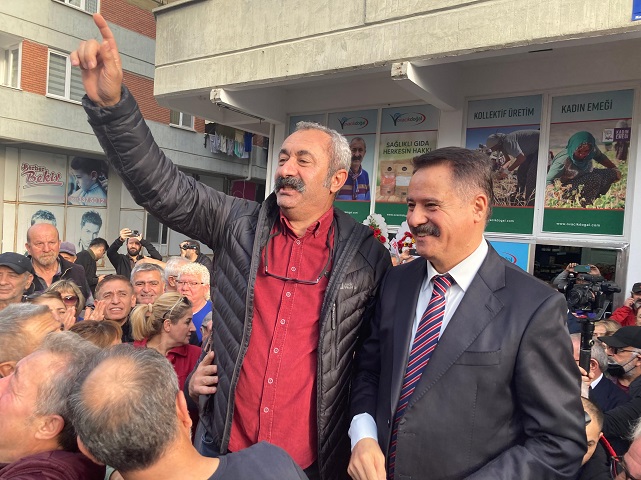 Komünist başkan Maçoğlu Samsun'a geldi