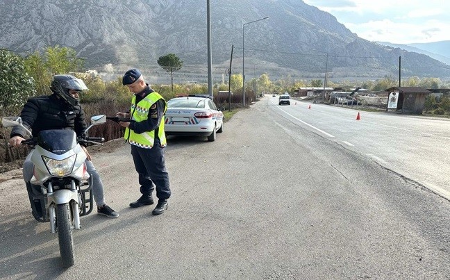 Amasya'da 28 sürücü trafikten men edildi