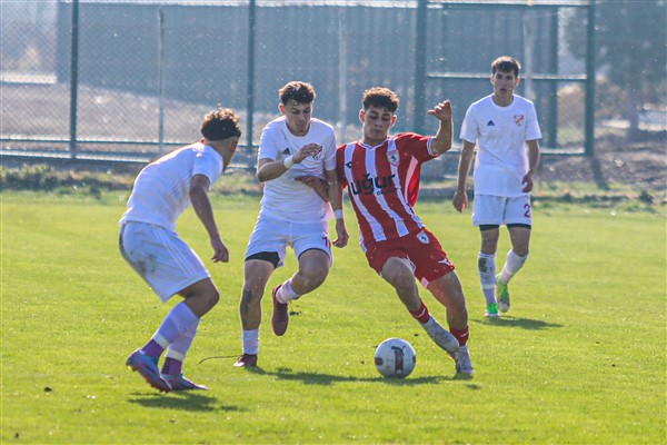 Samsunspor U19 Boluspor ile berabere kaldı