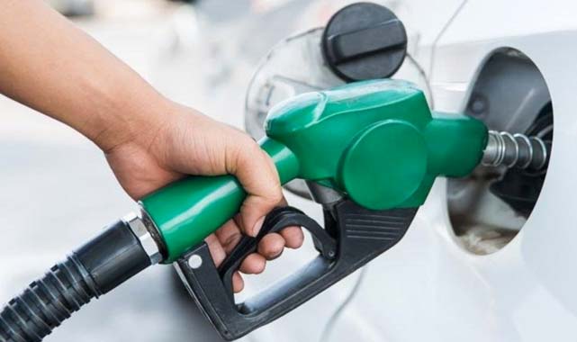 Petrol fiyatlarındaki düşüş araç sahiplerini sevindirebilir
