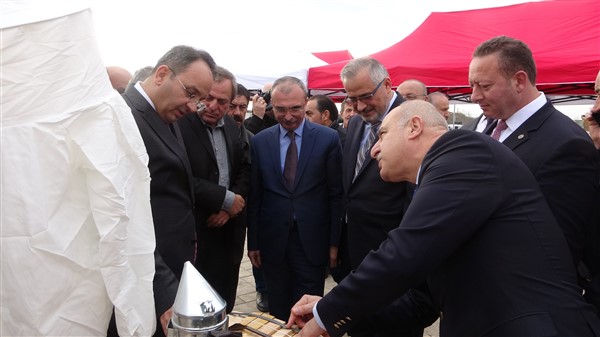 Bafra'da arıcılara kovan ve malzeme desteği