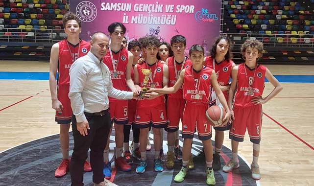 Samsun U14 Basketbol'da Maarif şampiyon