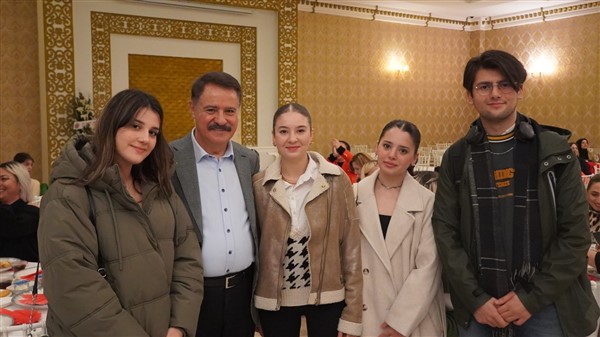 Cemil Deveci: Atakumlu kadın girişimciler Türkiye'ye örnek oluyor