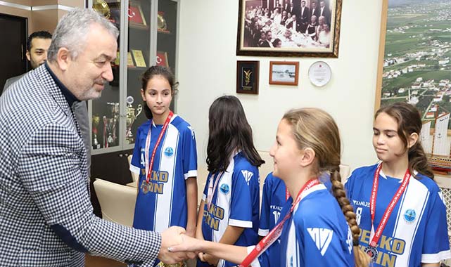 Başkan Topaloğlu: ‘Spor şiddet ile bağdaşmamalı’