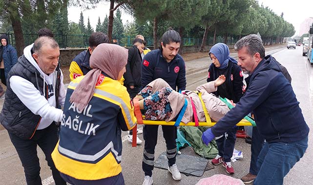 Samsun'da bisiklet ile ambulans çarpıştı! Yaralılar var