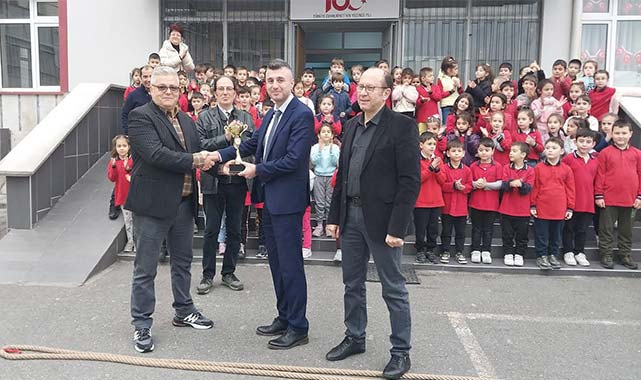 Samsun'da Kazımpaşa İlkokulu'nun halat çekme heyecanı