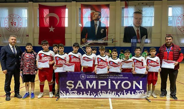 Samsun'da Bereket YBO Salıpazarı Futsal Ligi'nde şampiyon!