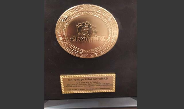 Samsun'da öğretmen Şaziye Hilal Sarıbaş Türkiye birincisi