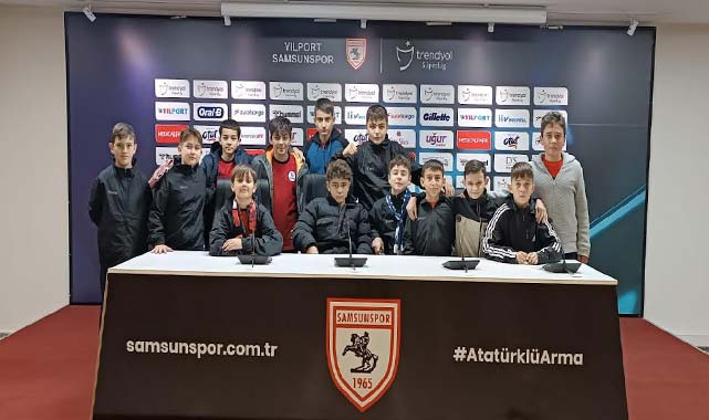 Tekkeköyspor'un gençleri stadı gezdi