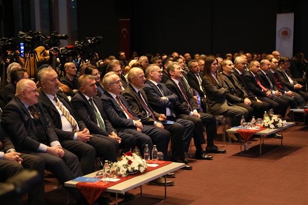 Bakan Mehmet Özhaseki Samsun'da konuştu: 'Kentsel dönüşümden başka çare yok'