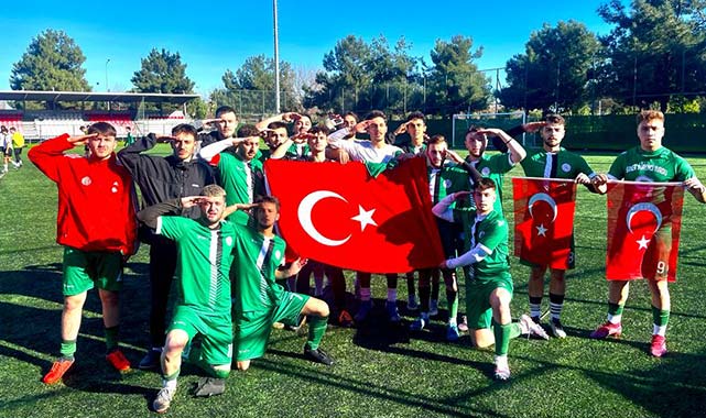 Samsun'da KYK Futbol İl Birinciliği'nde şehitler anıldı