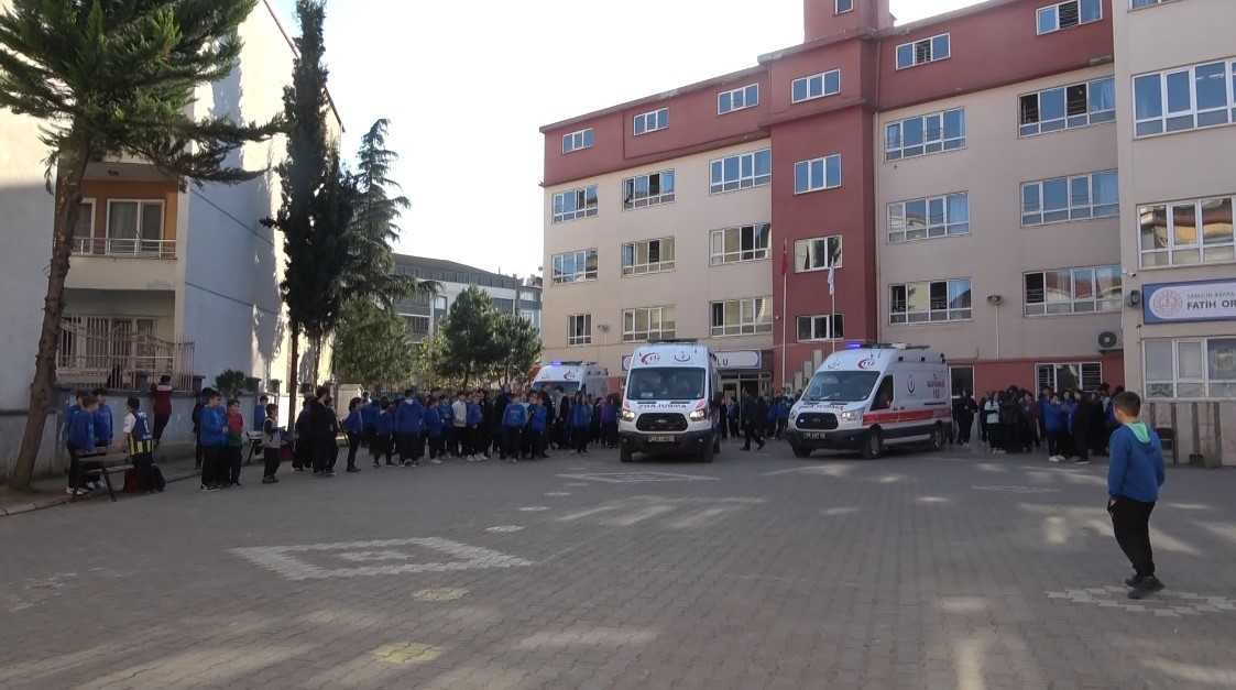 Samsun'da okulda zehirlenen öğrenciler hastanelik oldu!