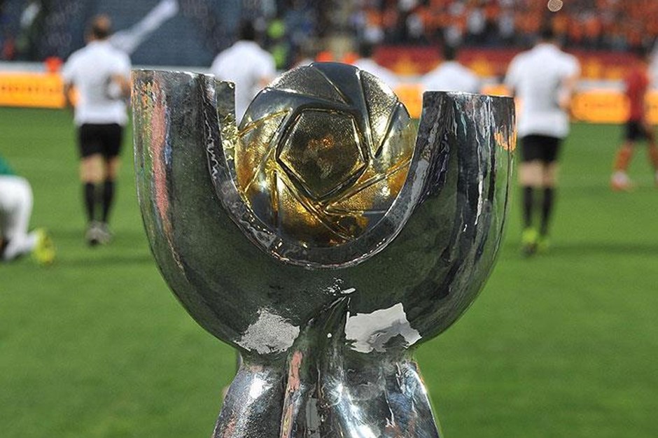 Süper Kupa maçı öncesi 'Atatürk ve İstiklal Marşı' krizi!