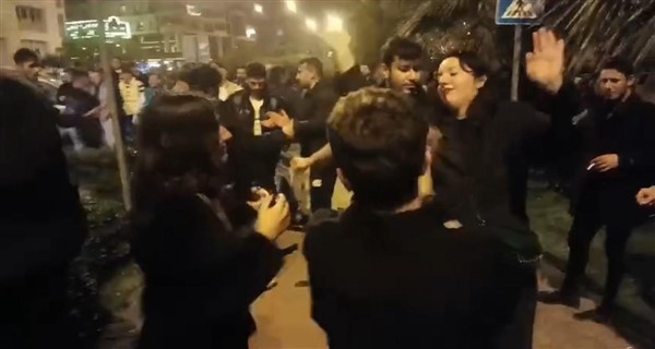 Samsunlular yılbaşını coşkuluyla kutladı