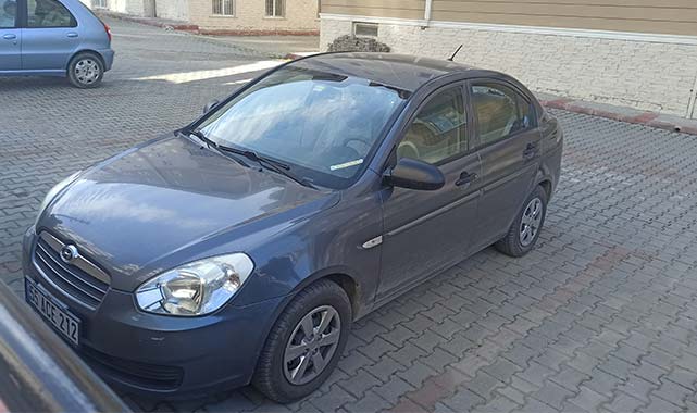 Samsun'da otomobile yorgun mermi isabet etti