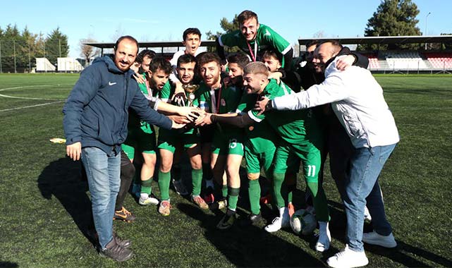 Samsun'da şampiyon Turgut Özal