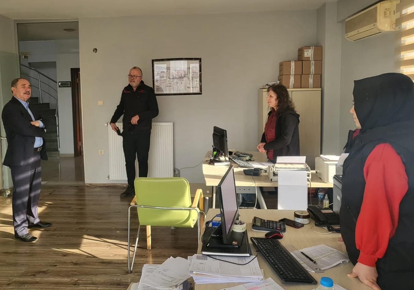 Coşkun Öncel ziyaret turlarını sürdürüyor