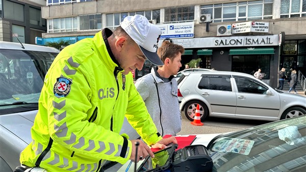 Samsun'da abartı egzoz ve motosiklet denetimi yaptı