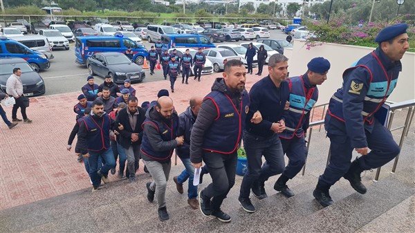 Buzağı satıcılarını darp eden 6 kişi tutuklandı