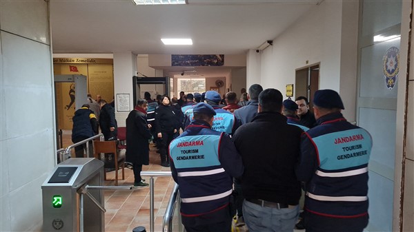 Buzağı satıcılarını darp eden 6 kişi tutuklandı