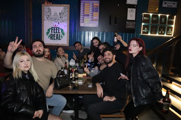 Rock Topluluğu ile kaybedenin olmadığı Oyun Gecesi