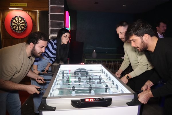 Rock Topluluğu ile kaybedenin olmadığı Oyun Gecesi