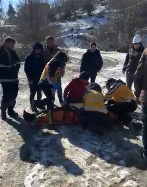 Elektrik akımına kapılan kişi ambulans helikopterle hastaneye kaldırıldı
