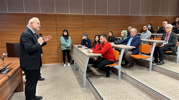 Samsun'da deney hayvanı kullanma eğitimi verildi