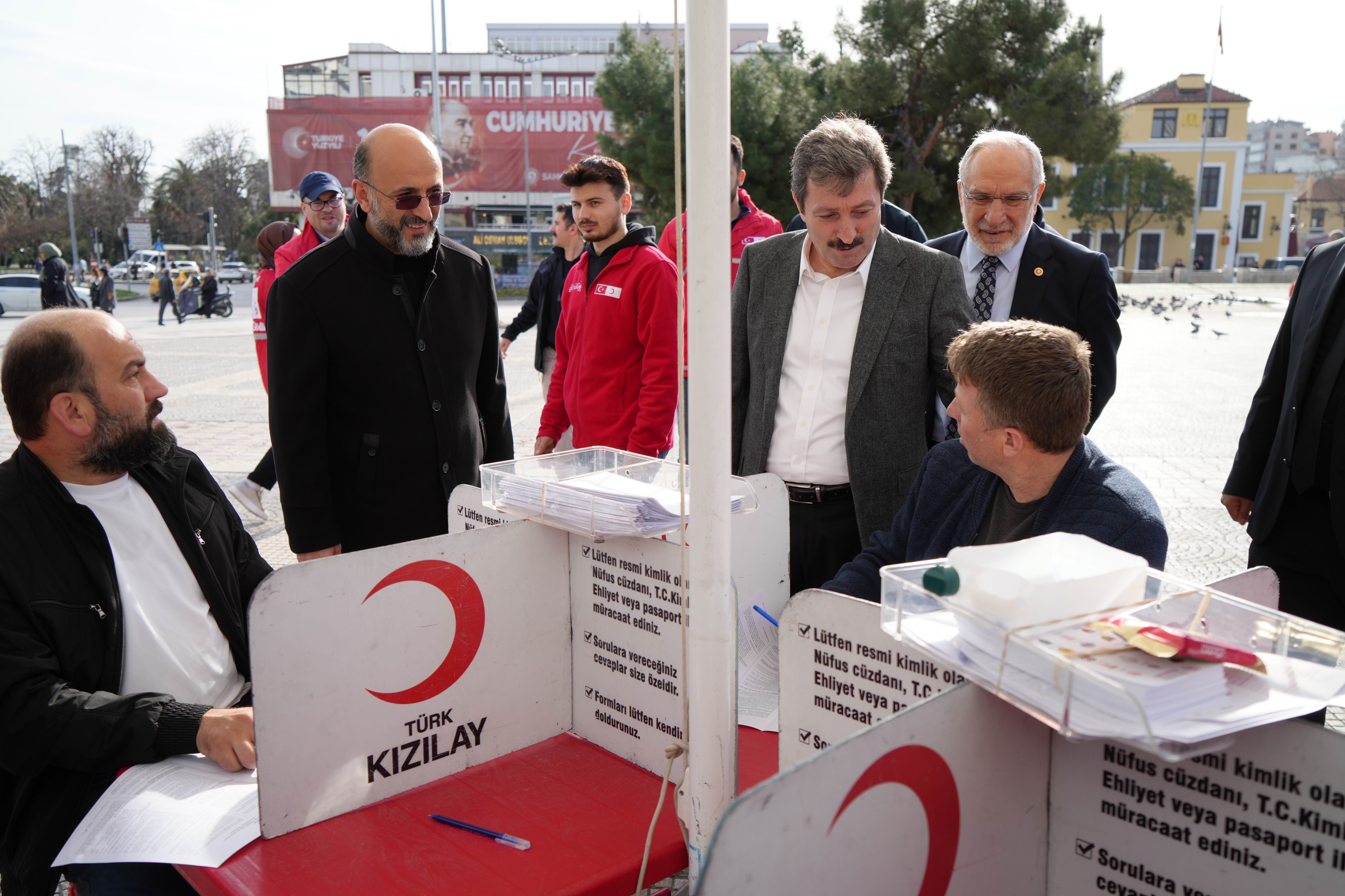Kan bağışlayan Samsunspor taraftarlarına hediye