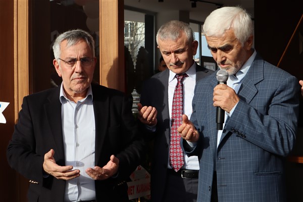 Avrupa standardında ürün yelpazesiyle Nur Mobilya Atakum'da açıldı