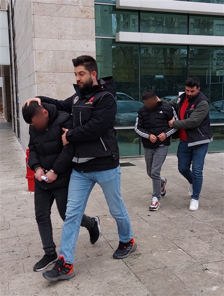 Samsun'da uyuşturucu ticaretinden 2 kişi tutuklandı  