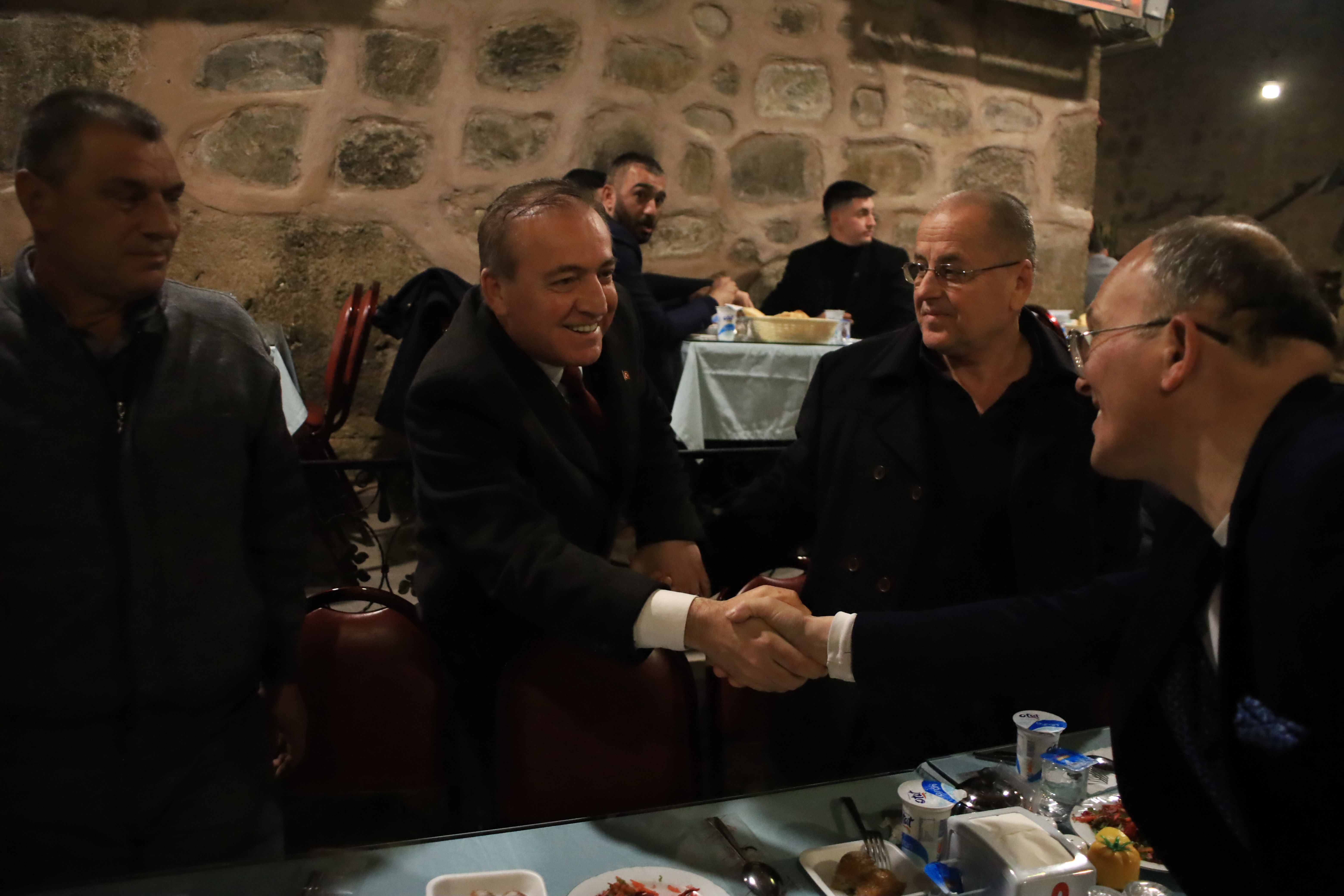 Cevat Öncü: Üreticinin ürünleri değerinde satılacak