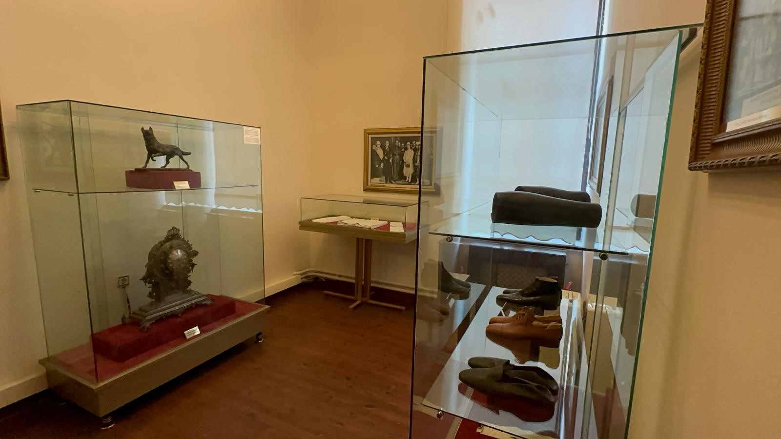 Mustafa Kemal Atatürk'e hediye edilen heykel Samsun'da sergileniyor