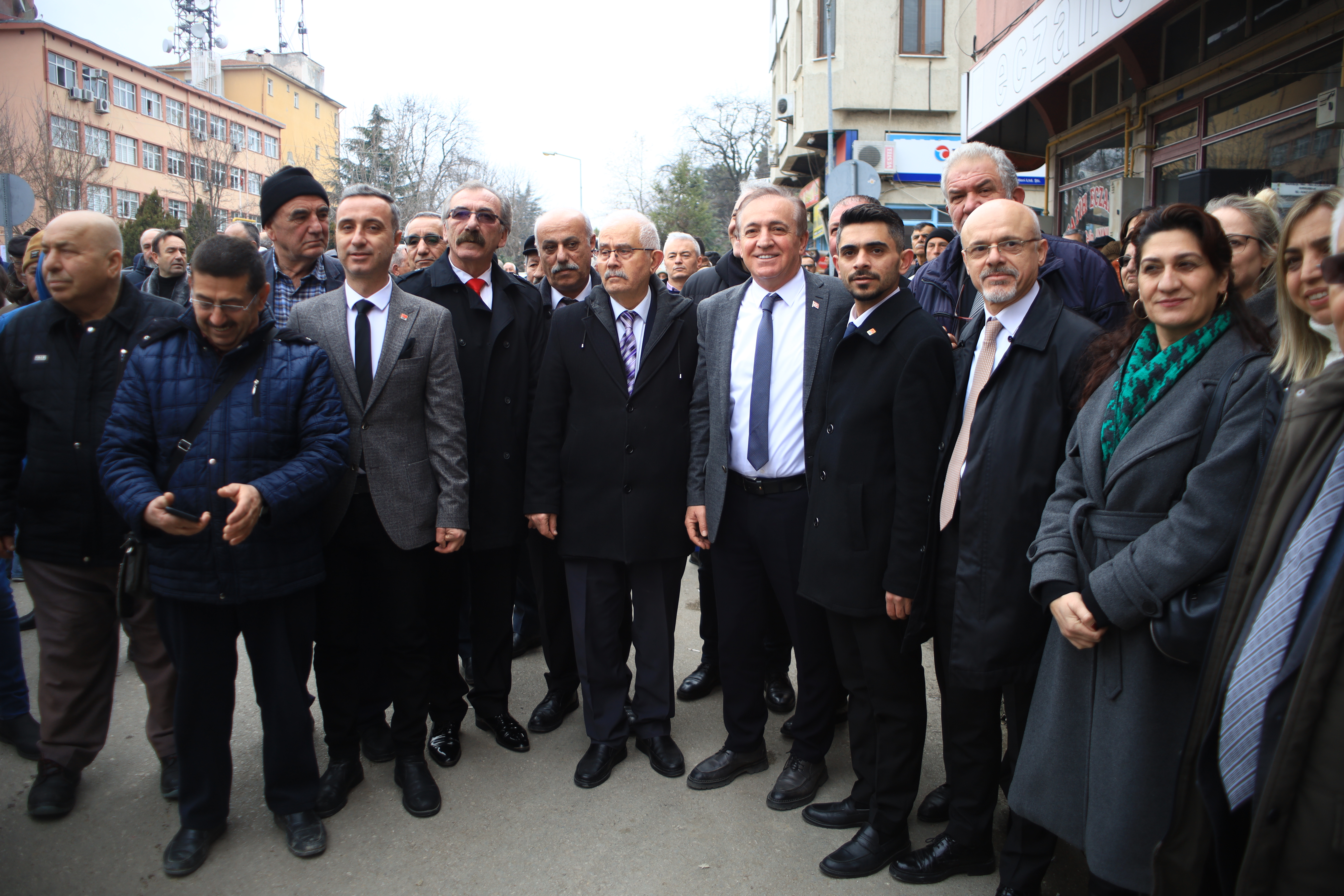 Cevat Öncü: Gençlerimize çok net burs desteği vereceğiz