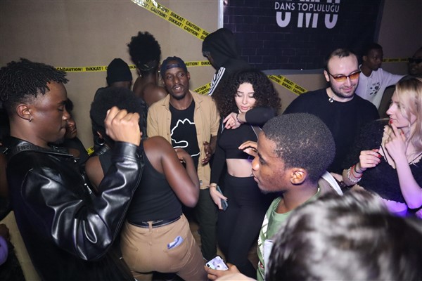 Samsun'da Afrika ezgileri Afro RnB Hiphop gecesi