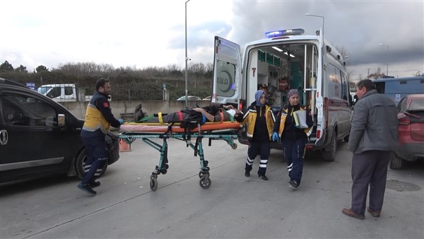 Samsun'da otomobil ile kamyonet çarpıştı