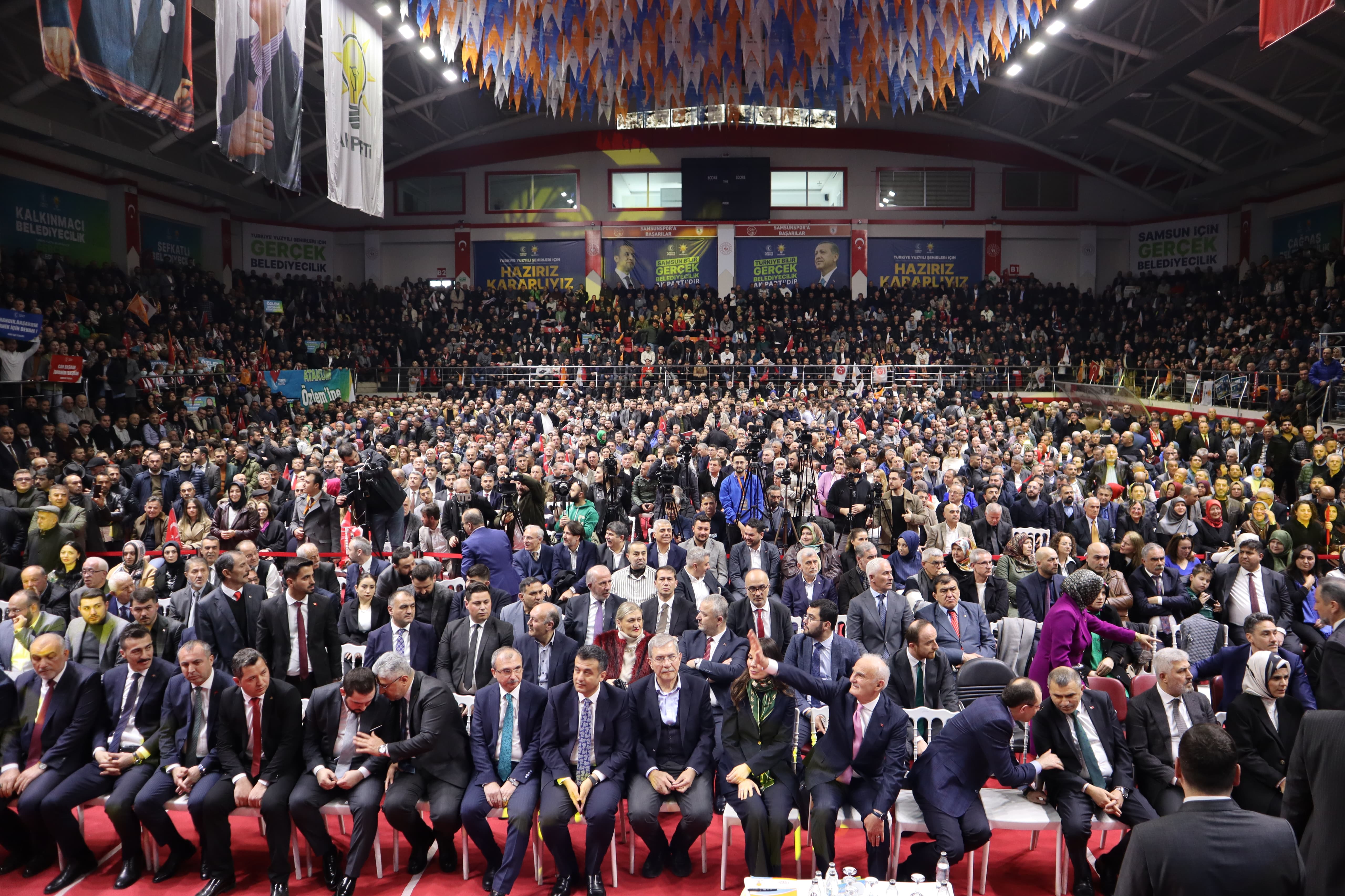 Samsun'da AK Parti Belediye Başkan adaylarını tanıttı