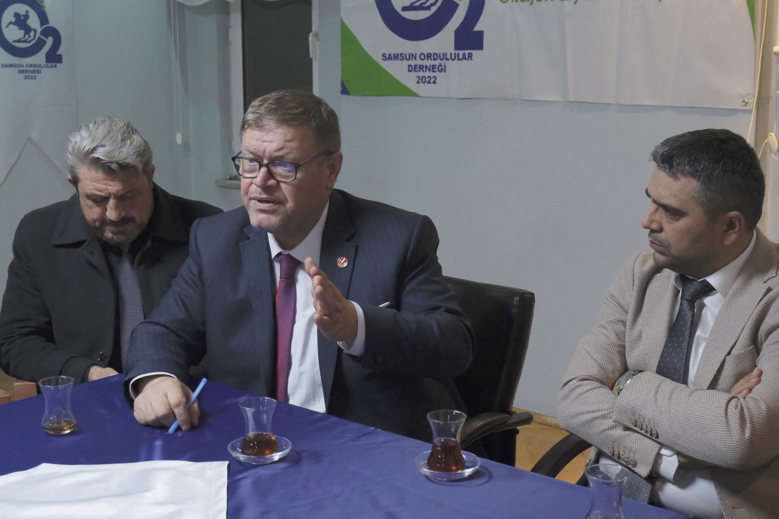 Adem Güney’den gönderme! Belediyenin kasasından çıkan altınlar bize 2 yıl yeter