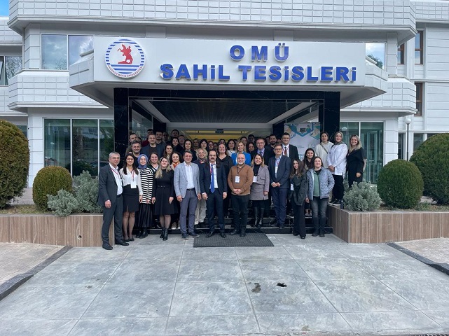 Samsun'da anesteziyoloji uzmanlarını buluşturan kurs