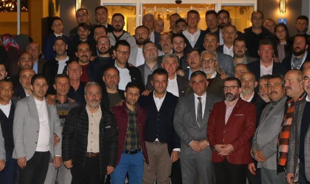 AK Parti Çarşamba'da gövde gösterisi yaptı