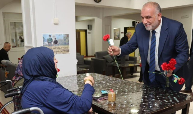 İbrahim Sandıkçı’ya büyüklerden dua