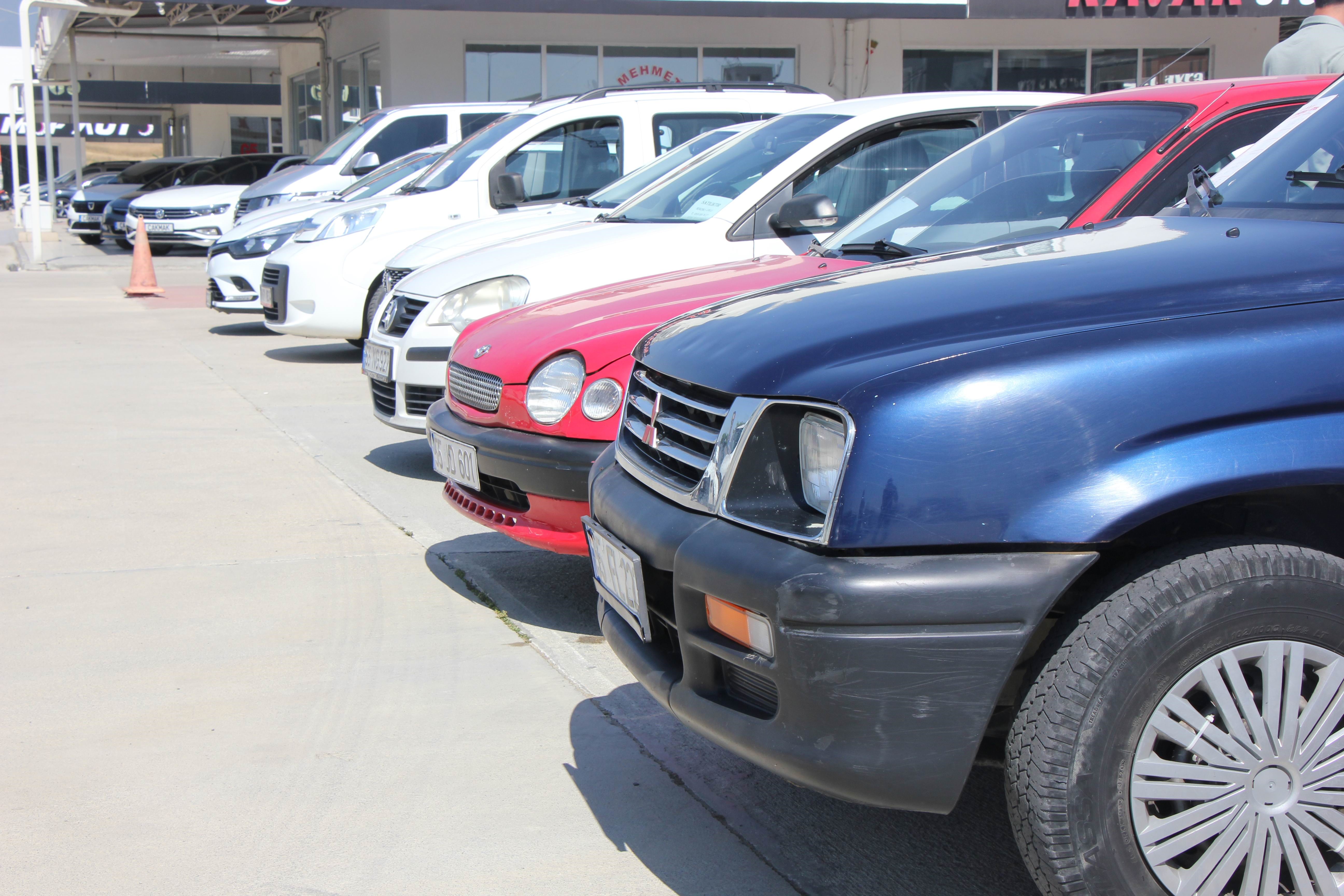 Samsun'da 2. el otomobil satışları kan ağlıyor!