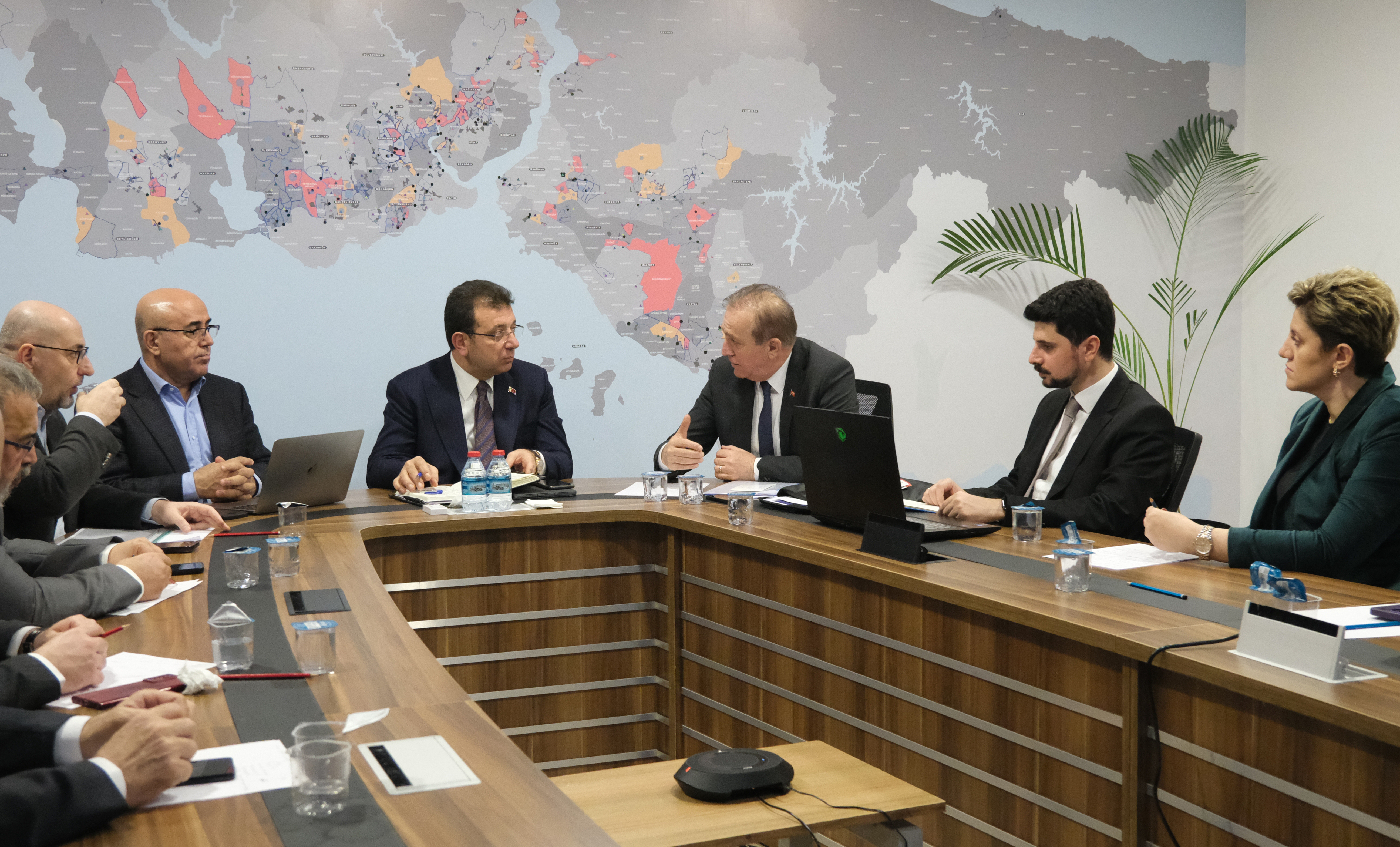 Cevat Öncü, Ekrem İmamoğlu ile görüştü! Samsun'a destek sözü