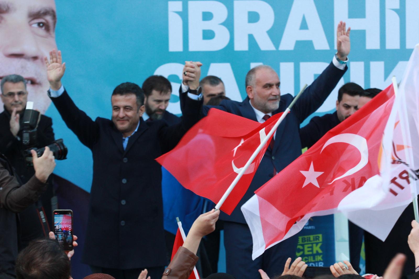 İbrahim Sandıkçı: Canik’imizde gerçek belediyeciliği sürdüreceğiz