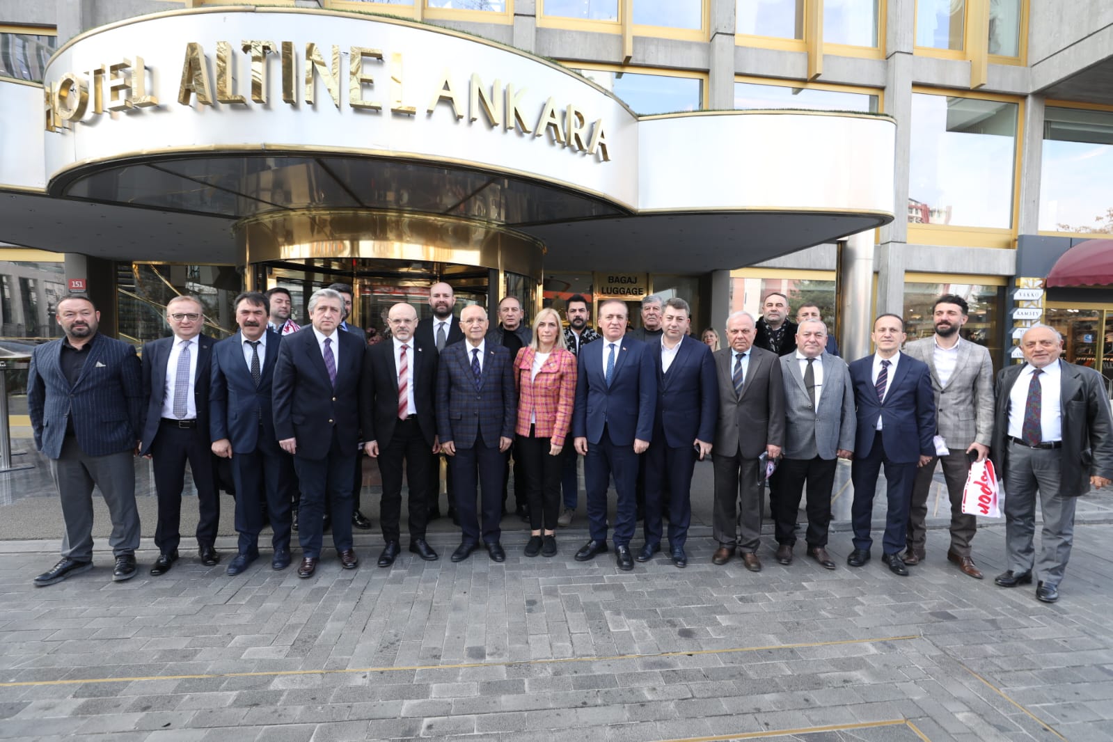 Cevat Öncü: Tersane yapacağız diye insanları kandırdılar