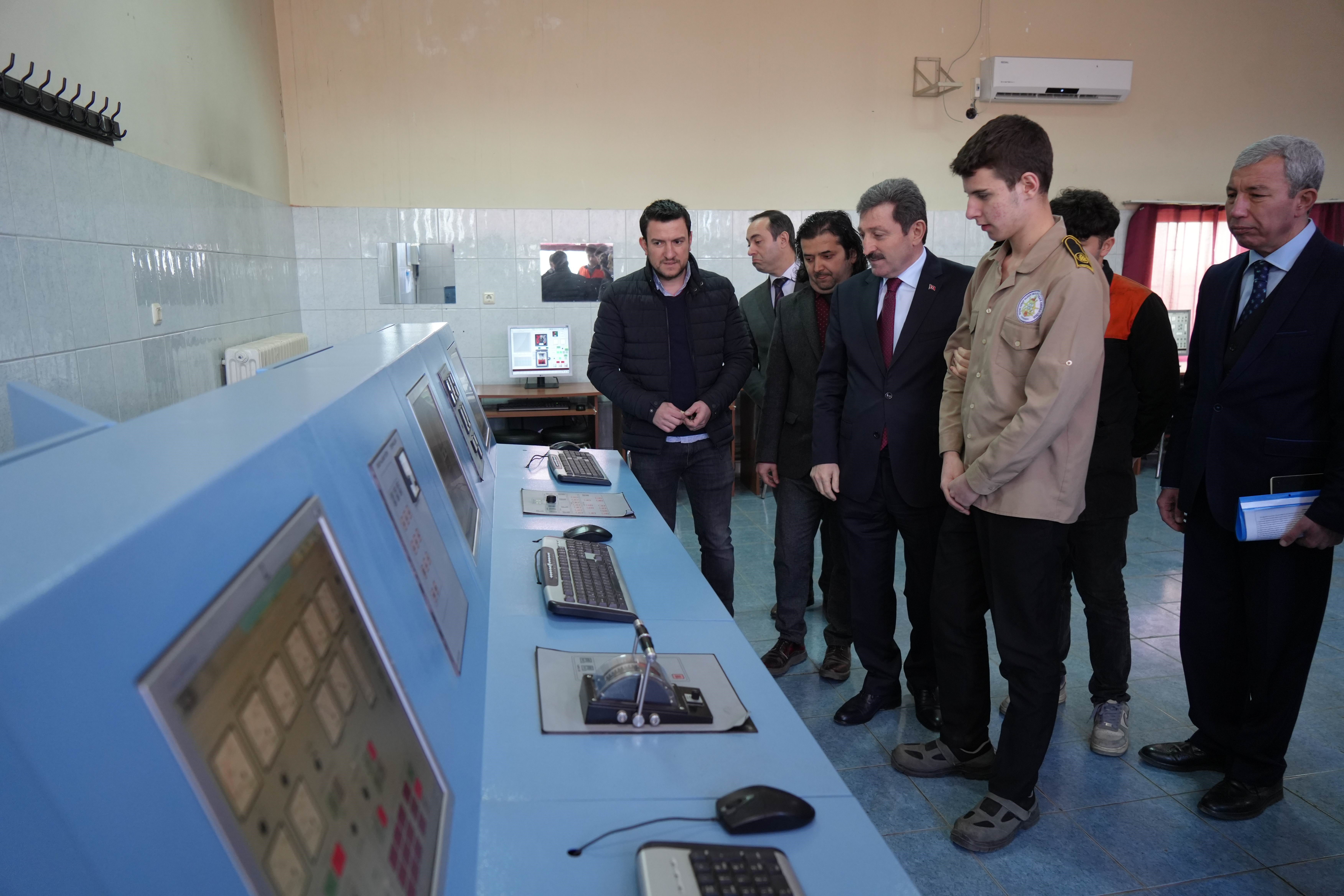 Samsun’da ‘Mavi Vatan’ın genç kaptanları bu lisede yetişiyor