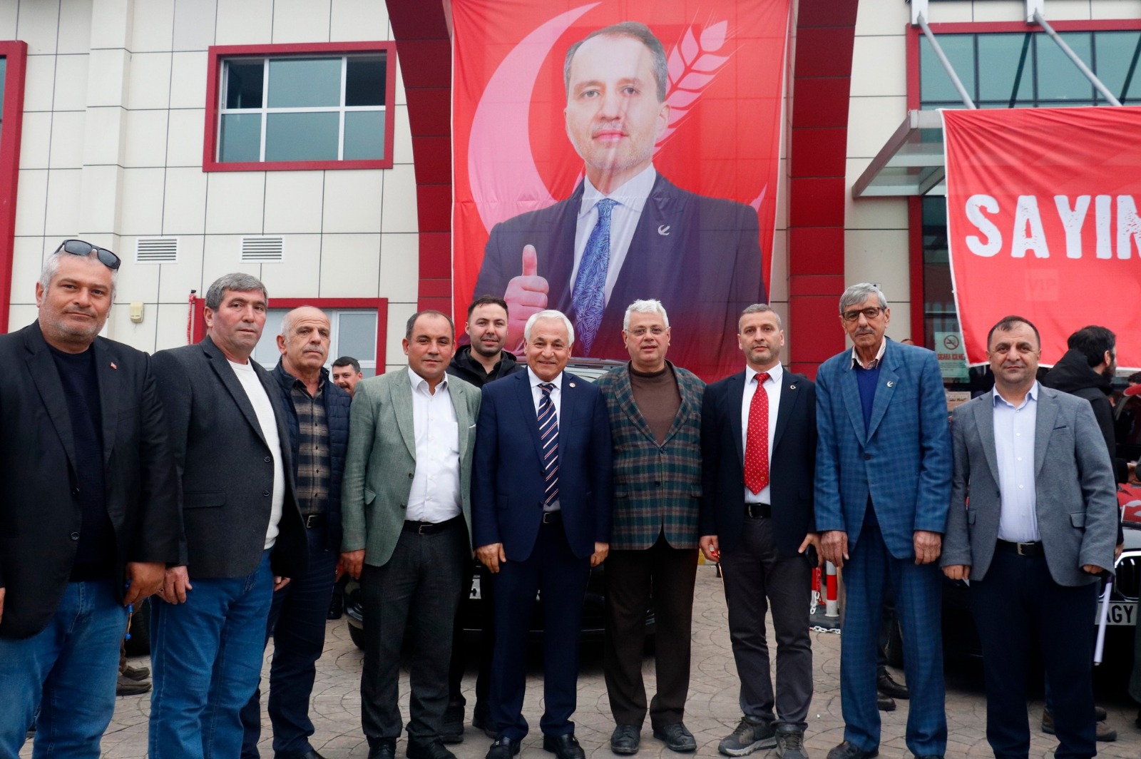 Kavak, Şerif Ün'ü istiyor