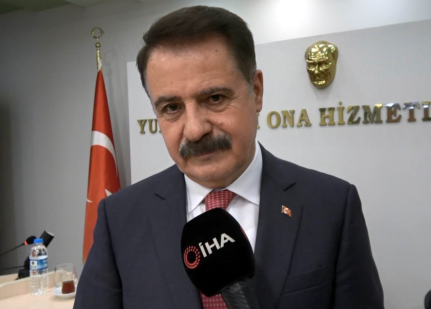 Yeniden aday gösterilmeyen Cemil Deveci isyan etti: Kendine çekidüzen vermeli